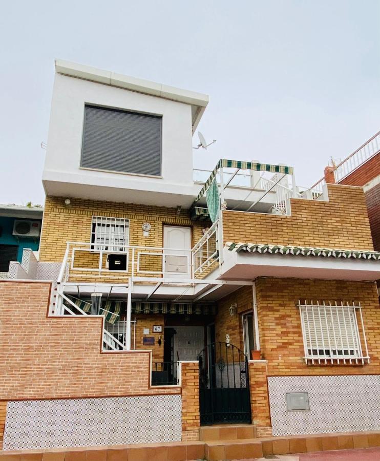 Casa Carmen Ático Primera linea de playa Málaga Exterior foto