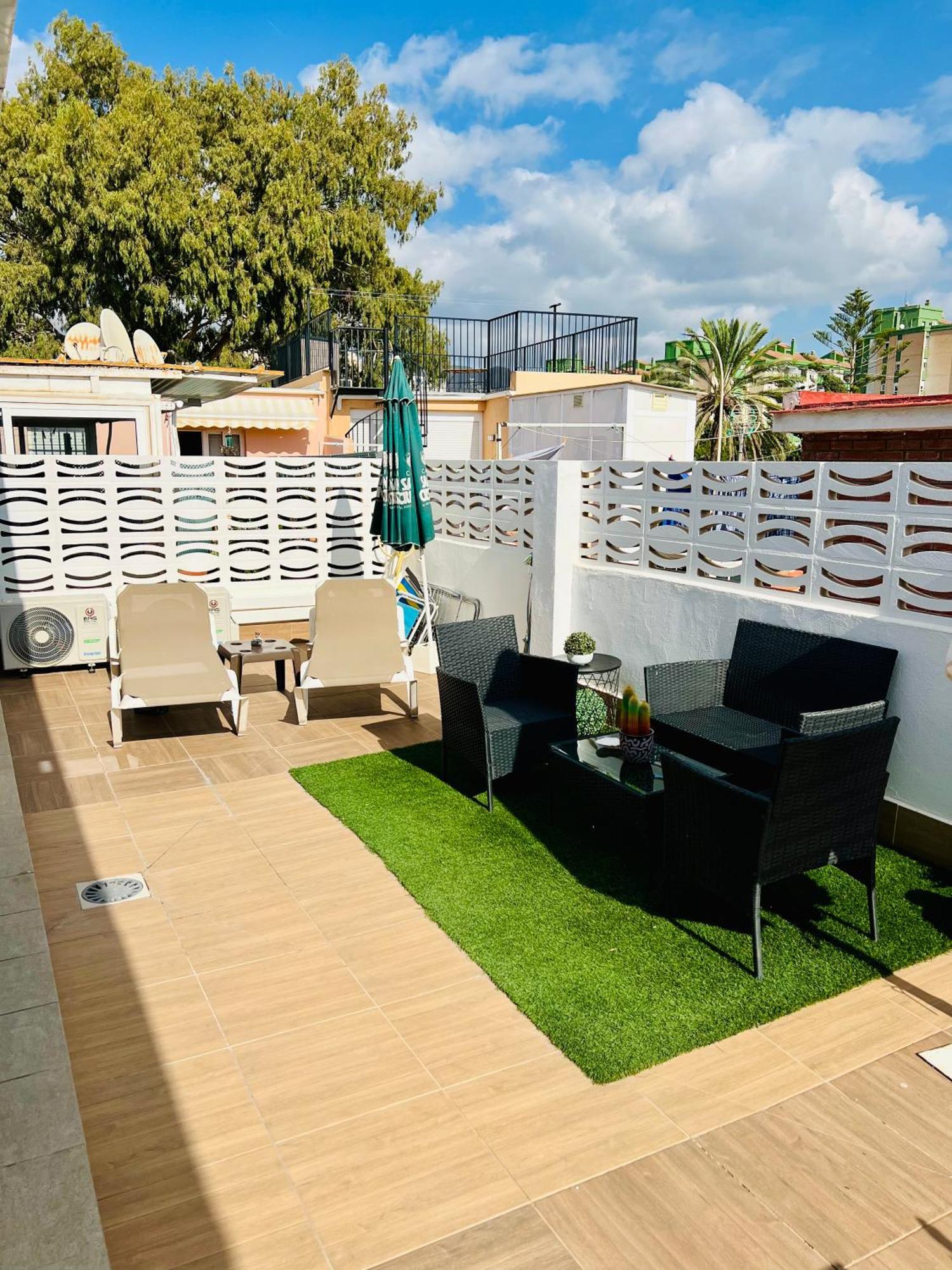 Casa Carmen Ático Primera linea de playa Málaga Exterior foto
